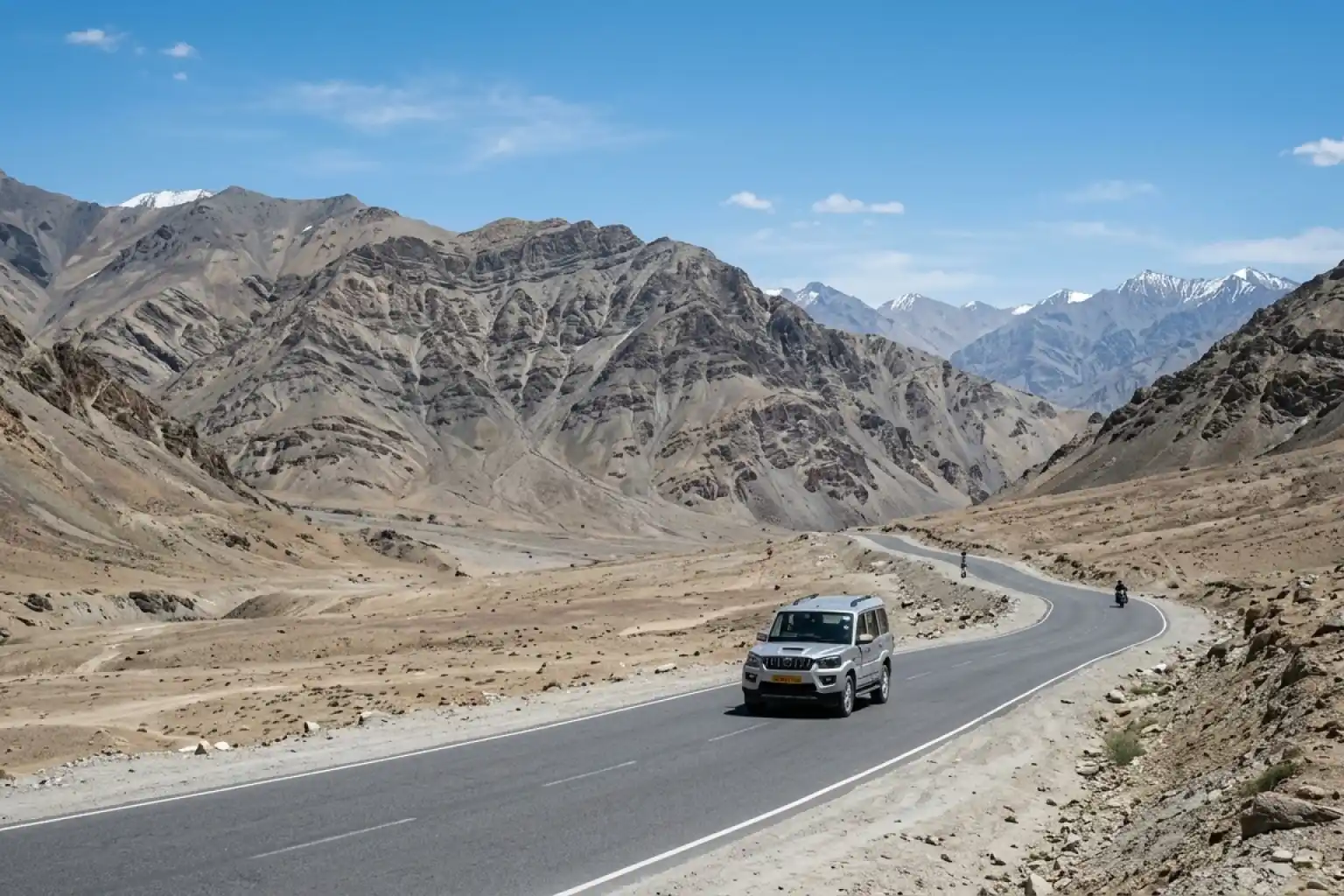 12. Magnetic Hill - YahTrip Travel Guide