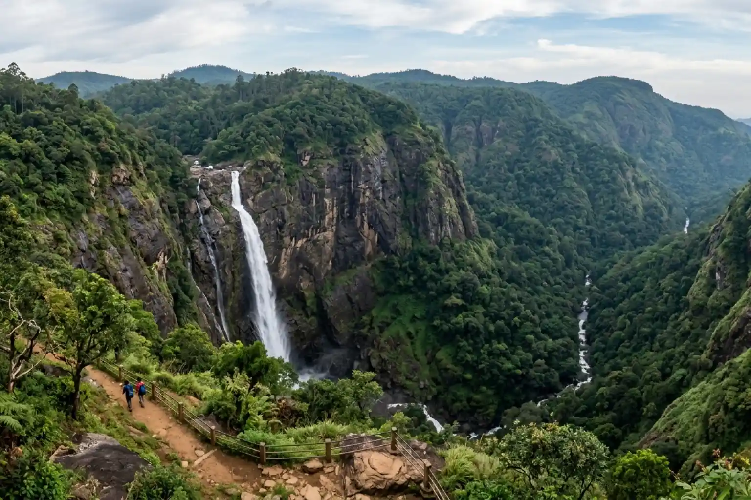 11. Thalaiyar Falls - YahTrip Travel Guide